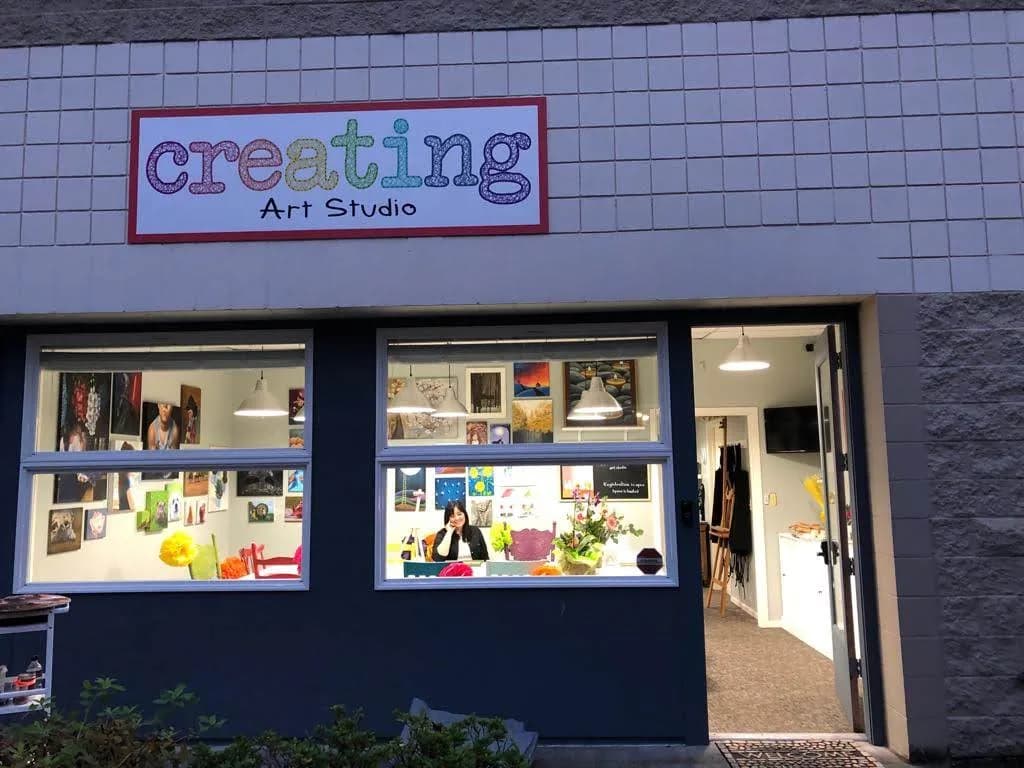 Creating Art Studio
