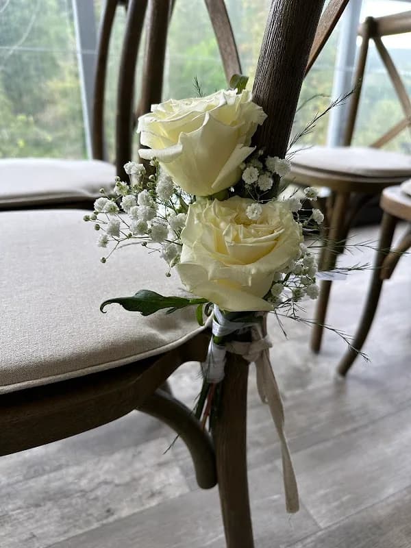 Duvall Flowers & Gifts photo 3