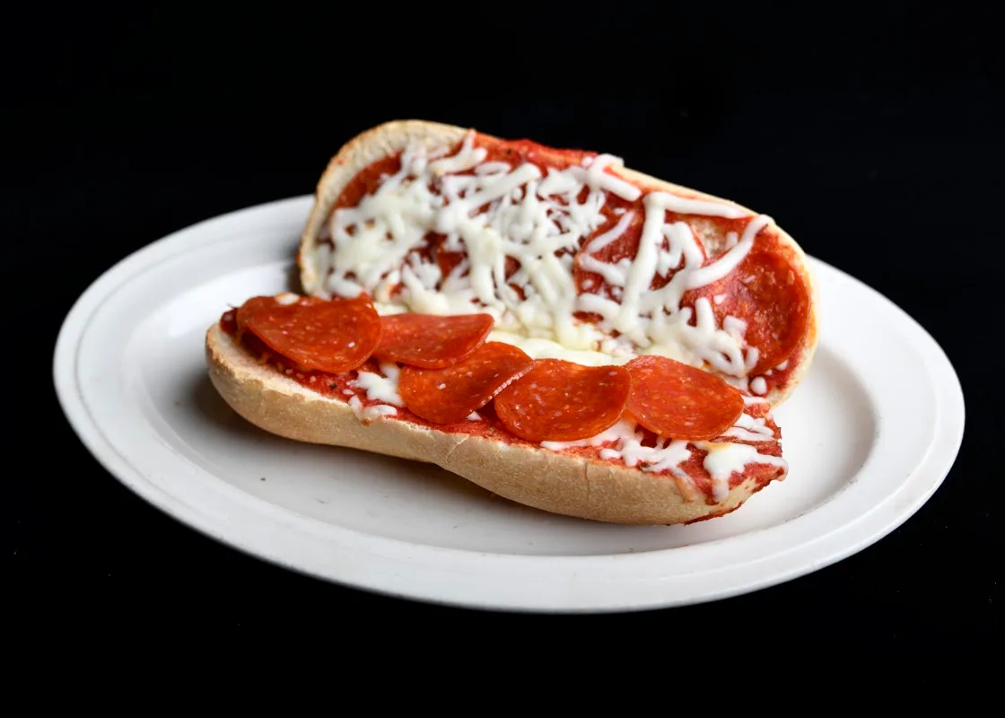 Red Pepper Pizzeria & Pasta photo 2
