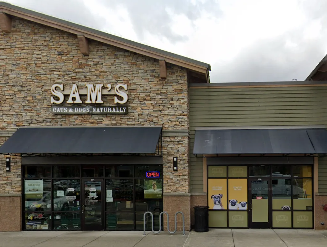 Sam's Cats & Dogs | Redmond, WA