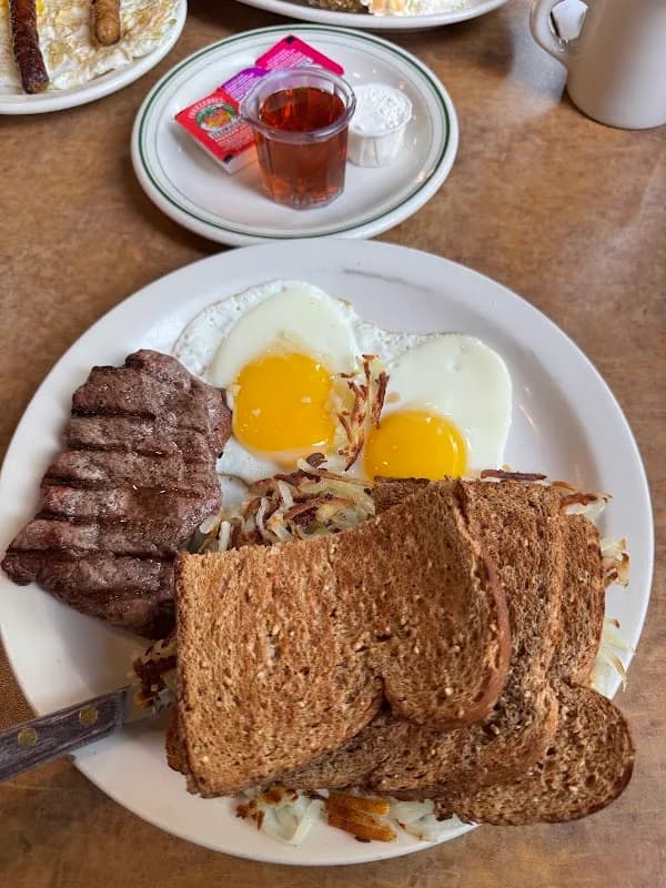 Woodinville Cafe photo 3