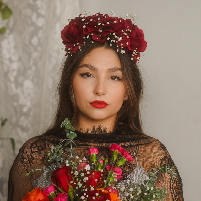 Lucia Flores-Wiseman